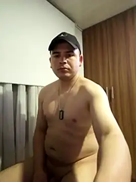 Chat +18 de Soren_Cruz ao vivo