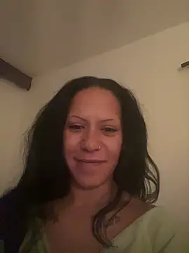 Chat +18 de CocoCandelaLatina ao vivo