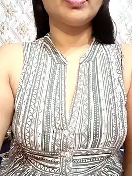 Sweety4u97 élő XXX-chatje