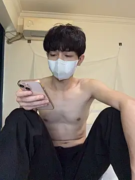 llkiki Live XXX Chat