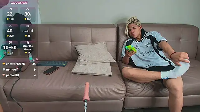 AlanAndAxeln Live XXX chat