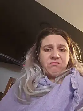 ScarletsWeb Adlı Modelin Canlı XXX Sohbeti
