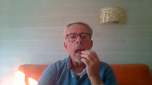 tuggy59 Live XXX-Chat