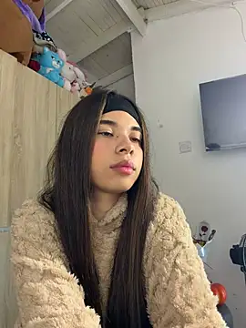 Milleradhara24 Chat XXX live