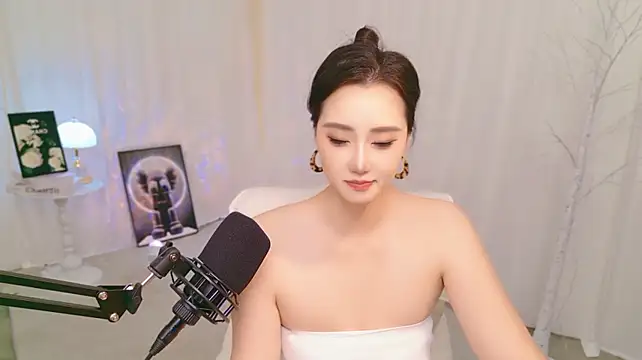 Viva-99 现场XXX聊天