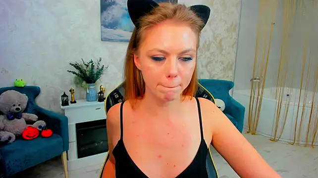 Strawberrye's Live XXX Chat