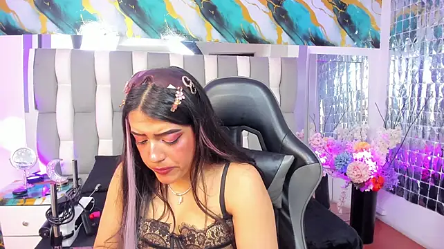 IsaDiiaz 现场XXX聊天