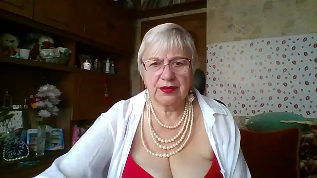 SweetCherry27's Live XXX Chat
