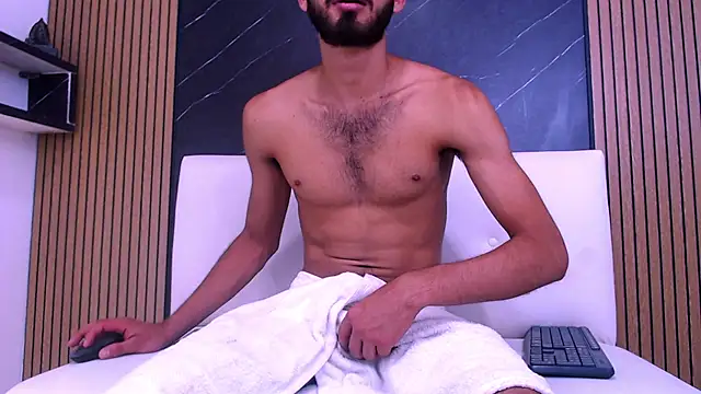 دردشة Liam_crox الجنسية المباشرة