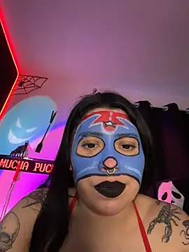 Chat +18 de Draculona-666 ao vivo