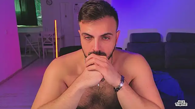 צ'אט XXX בשידור חי של Jace_Thorne