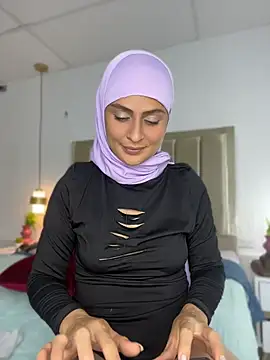 aisha_kn Live XXX chat