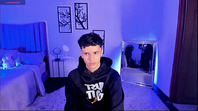 JuniorPrinceMorris Live XXX-Chat
