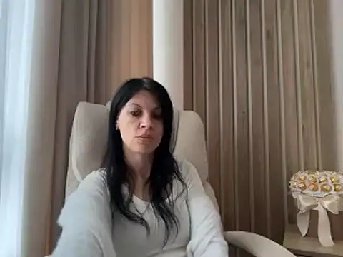 Živý XXX chat InjaAtHome