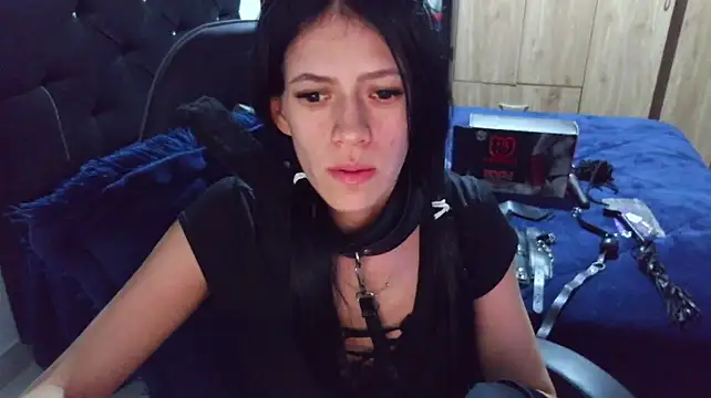 Chat XXX ao vivo de Annastasia_Rousse