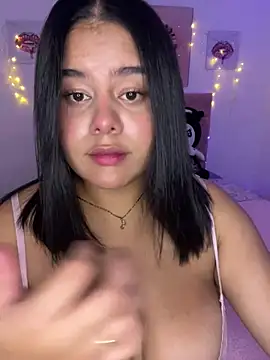 Anabelle_00_ Adlı Modelin Canlı XXX Sohbeti