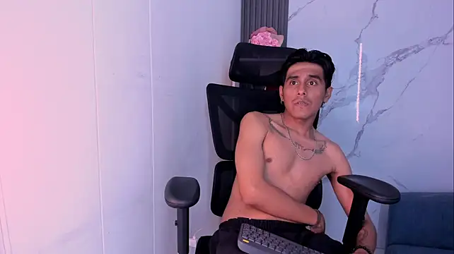 oliverSky_ – Naživo XXX chat
