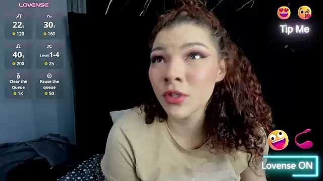 Chat +18 de AlixDream_HL ao vivo