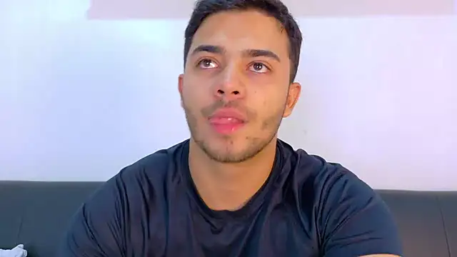 TylerWest_: απευθείας συνομιλία ΧΧΧ