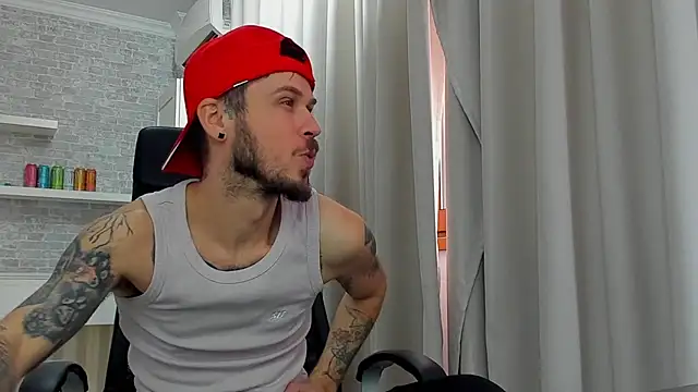 JonahShaw Chat XXX live