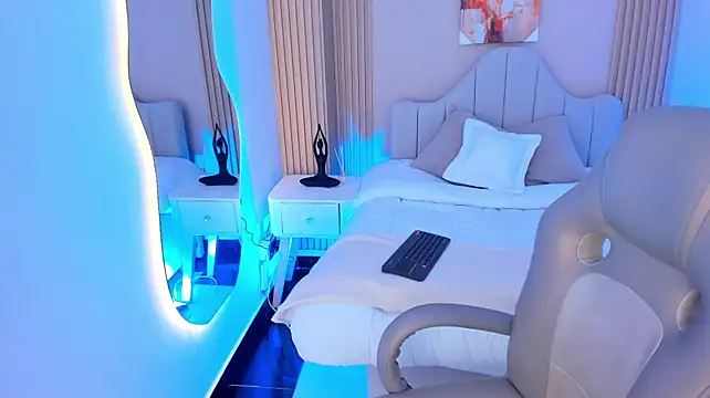 XXX chat uživo modela Filiph_Sterliing