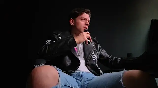 FelixStarkk's Live XXX Chat