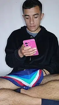دردشة Thick_Cock الجنسية المباشرة