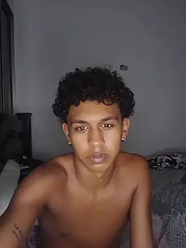 YourCaramelBoy Chat XXX live