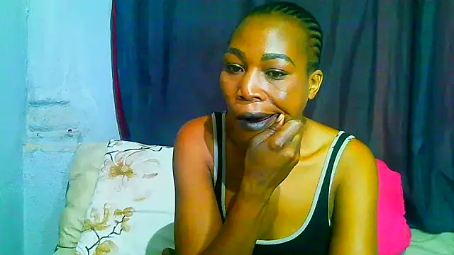 freaky_naughty – Live XXX-chat