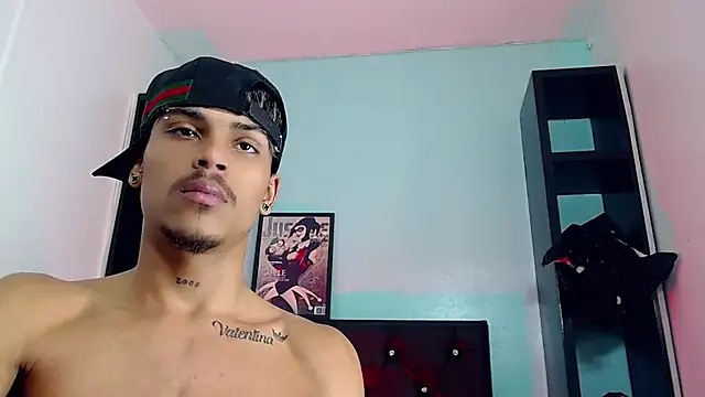 Angel_foxc13のライブXXXチャット