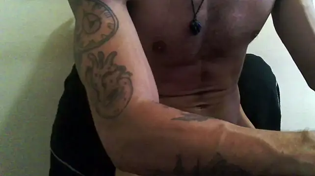 GaribaldiArgos Live XXX-chat