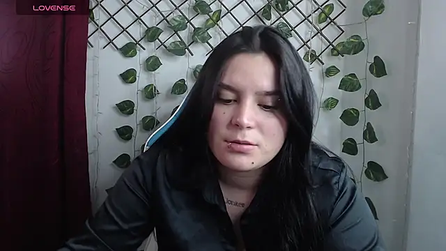 Nika_1_'s Live XXX Chat