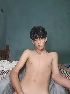 gerarditoooon Live XXX chat