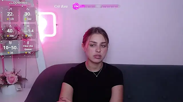 MilanaAngelAs' Live XXX Chat