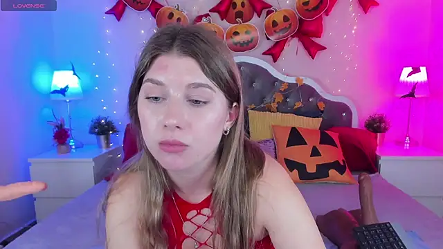 katymeaw's Live XXX Chat