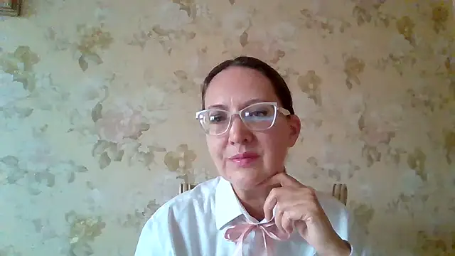 XXX chat uživo modela MagicalButterfly5