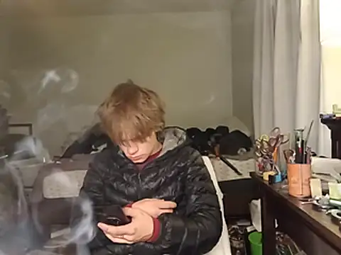 XanderOzzz webkamerás műsora