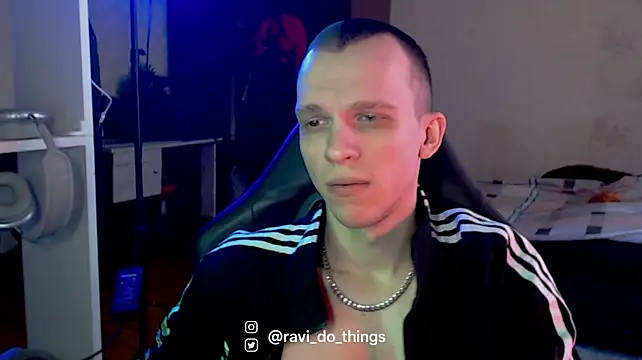 XXX chat uživo modela ravi_do_things