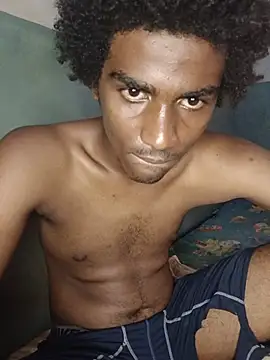 Itz_Mozez's Live XXX Chat
