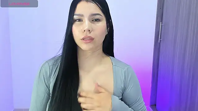 Natasha_su_ Adlı Modelin Canlı XXX Sohbeti