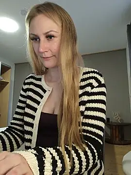 SweetGermanGoddess live XXX chat