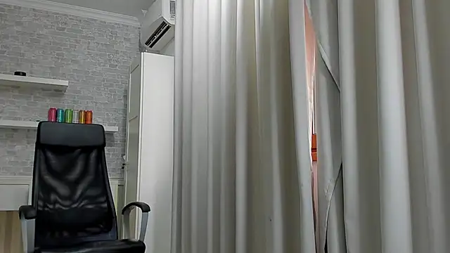 JonahShaw Live XXX-chat