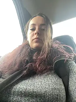 Pussy4564N Adlı Modelin Canlı XXX Sohbeti