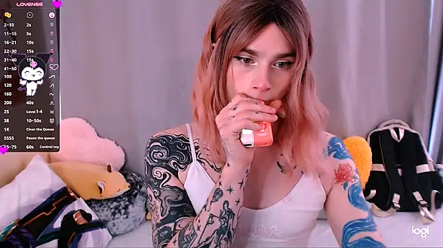 Czat XXX na żywo – Alice_Hells