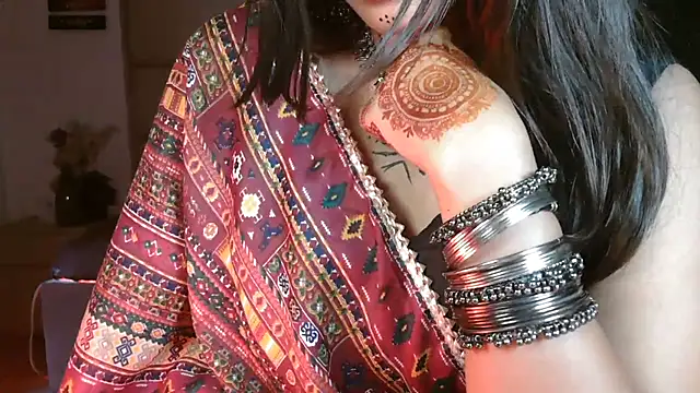 isha_here Chat XXX in diretta
