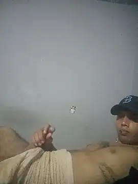 DHL9n Live XXX chat