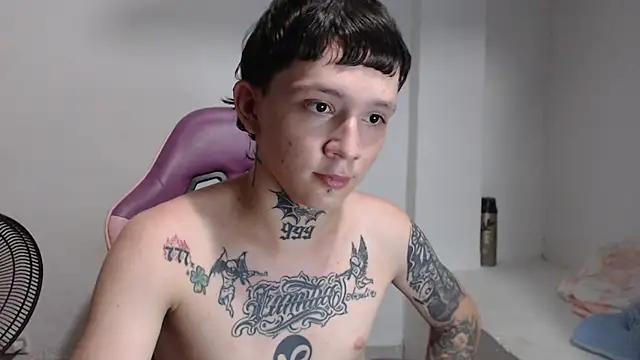 Онлайн чат XXX nick_boystraight
