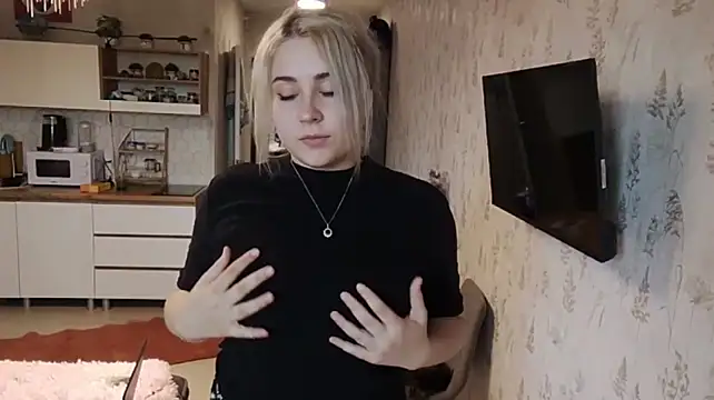Онлайн чат XXX IsaWhitton