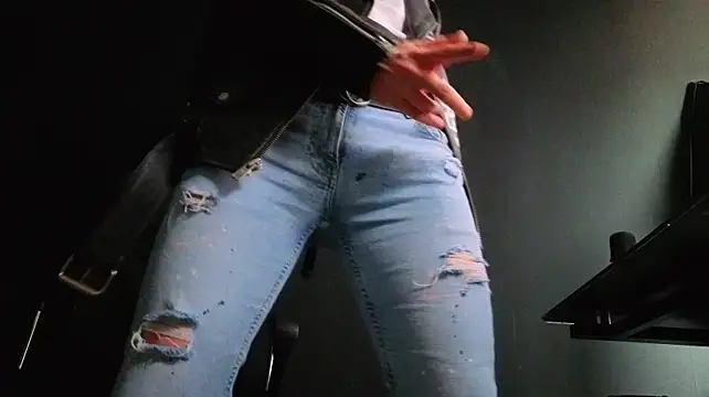 دردشة FelixStarkk الجنسية المباشرة