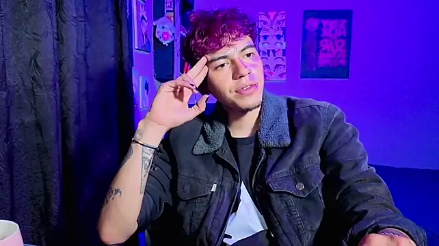 Živý XXX chat MikeyKuro
